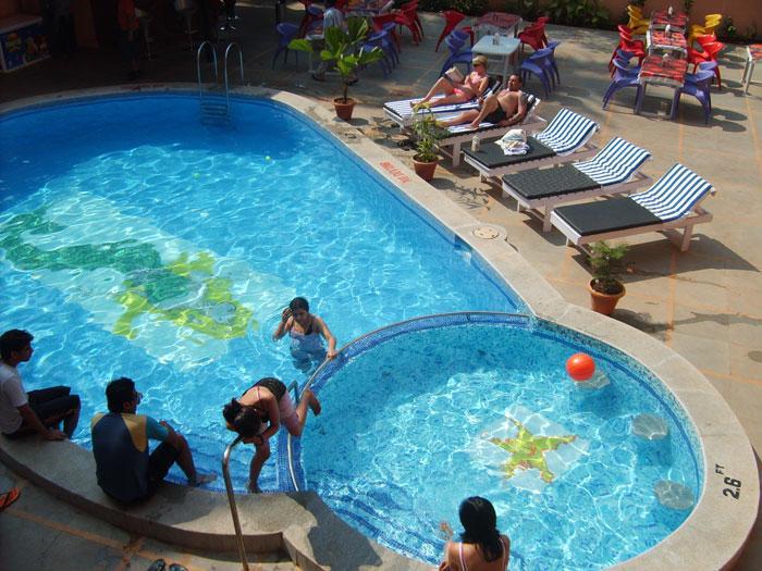 Oyo 7216 Kris Resort Goa Exterior photo